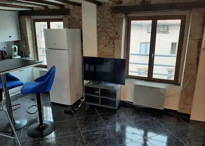 Apartman T3 Hyper-centre Au Calme Tout Equipe Parking Prive
