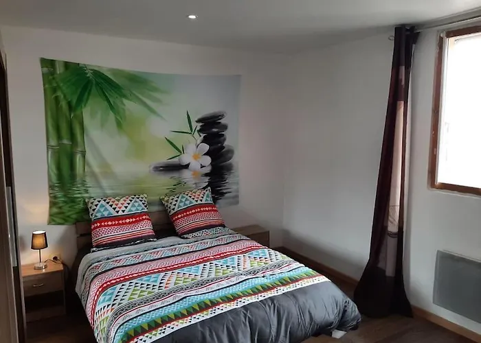 Apartman T3 Hyper-centre Au Calme Tout Equipe Parking Prive Castres